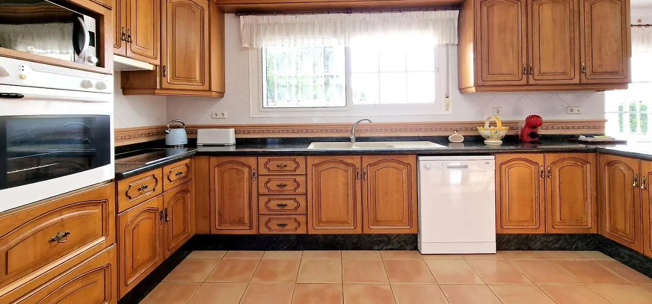 Golden Villa Costa Del Sol - Big Private Pool - Bbq - Good Location Fuengirola 0*,  Spain